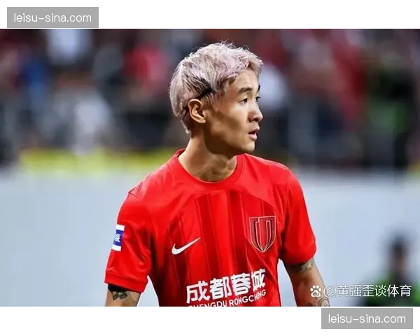 韦世豪点球加助攻表现全面 成都蓉城进攻端多点开花 韦世豪点球加助攻表现全面 成都蓉城进攻端多点开花